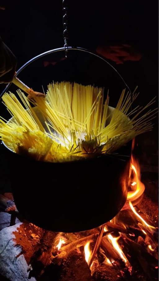 Spaghetti auf dem Feuer